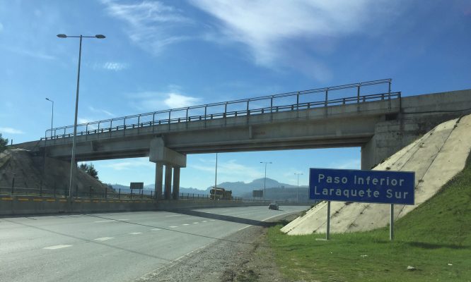 Puente Laraquete Sur, Martínez y Cuevas para el MOP